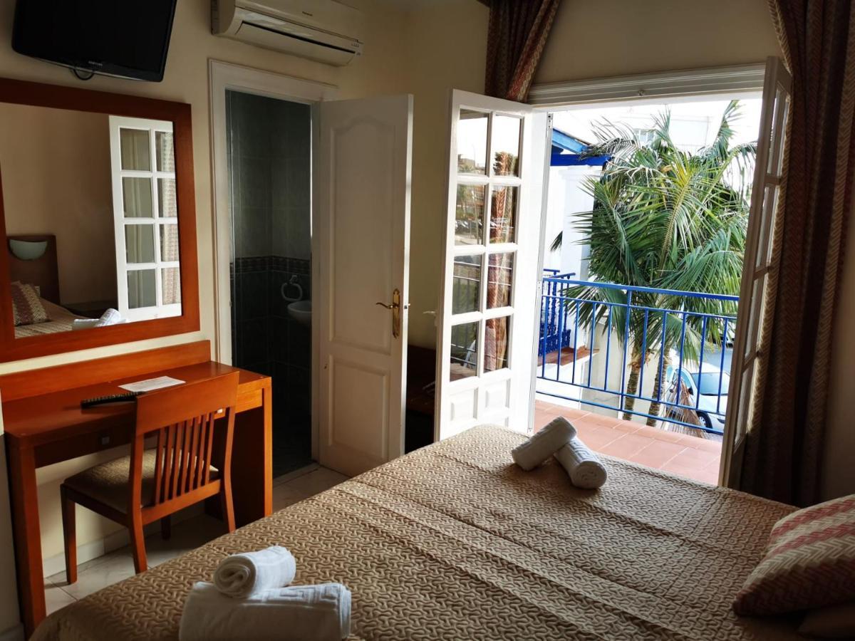 Hostal Marazul Nerja Exterior foto
