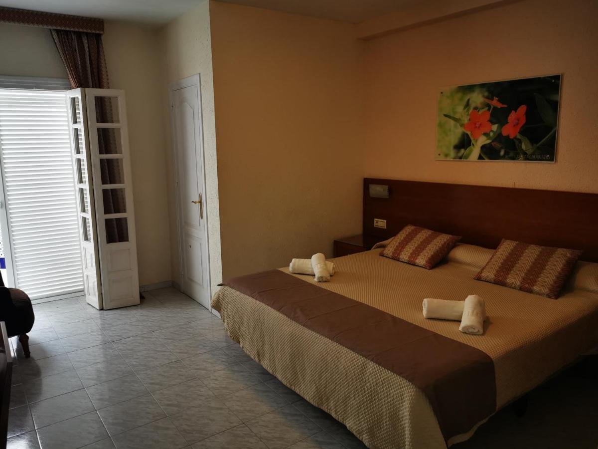 Hostal Marazul Nerja Exterior foto