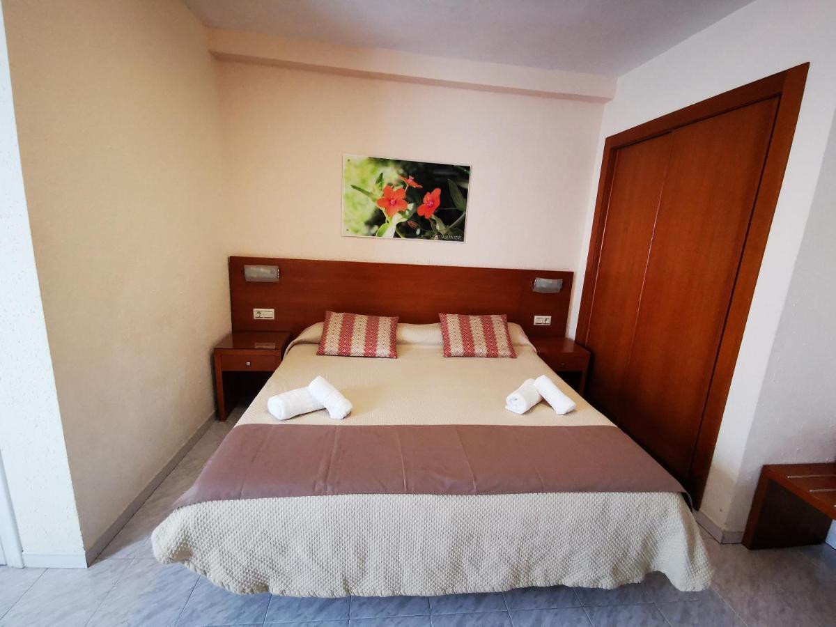 Hostal Marazul Nerja Exterior foto